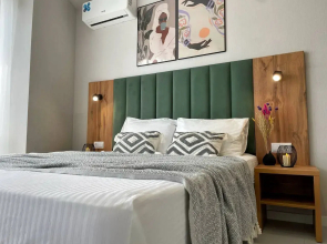 Dlya Troikh S Bolshim Balkonom 3 Minuty Do Plyazha Аpartments