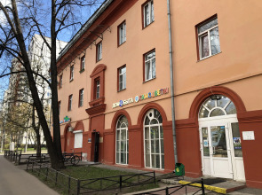 Квартира В. Первомайская