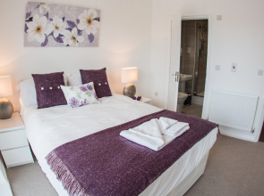 Campbell Park Serviced Properties - Shortstay MK Apartments