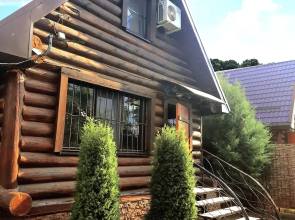 Srub S Baney U Reki Private House