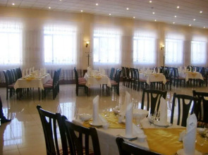 Отель Хаятт Инн