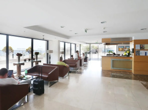 Отель Muthu Raga Madeira