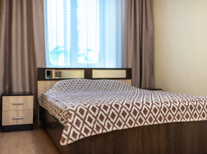 Апартаменты Яр-сутки на Октября 23