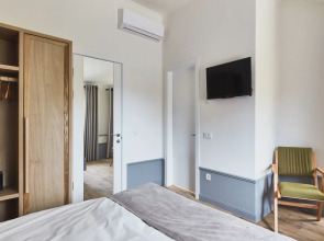 Отель Wine&Pillow