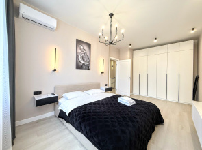 Na Ulitse Krymskoy Vesny 6k1 Flat