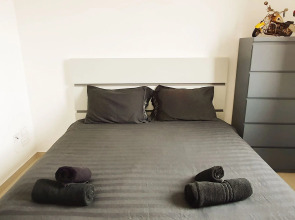 Апартаменты Design 2 Bdr Florentine #TL15