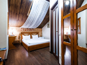 Отель Купеческий Дом