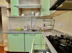 Апартаменты Трехкомнатные на Мира у ТРК Столица