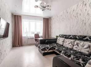 Квартира двухкомнатная Stepanenkov Родионова 43