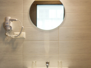 Отель Old Town Trio