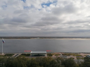 Трёхкомнатные апартаменты на Маршала Чуйкова