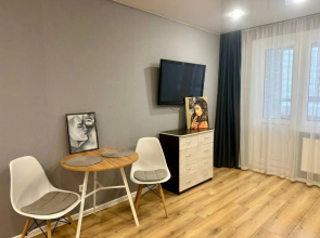 Uyutnaya Studiya V Tikhom Mikrorayone Apartment