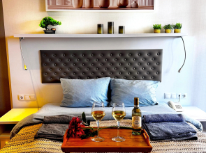 Annabelle Studio Apartments