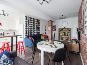 Квартира GM Apartments в стиле Рок-н-ролл с видом на Кремль