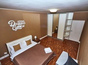 Апартаменты Добрые Сутки на ул.Генерала Варенникова, д.2