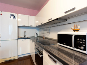 Квартира EL'HOME Евродвушка с панорамным видом на Волгу