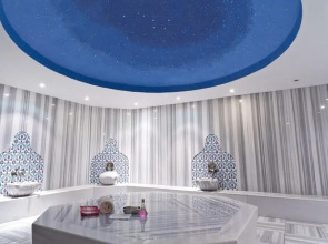 Отель Интурист Палас