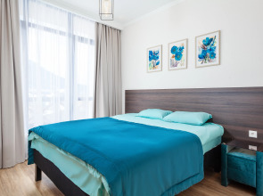 Апартаменты для Большой Семьи с Тремя Балконами