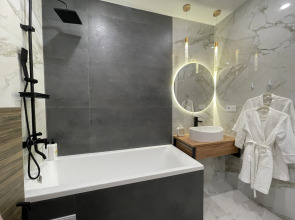 Квартира Чистопольская, 77