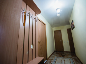 Квартира Трехкомнатная квартира в спальном районе