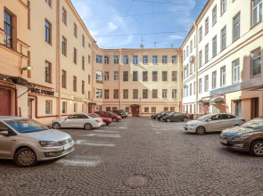 Апартаменты на Большой Конюшенной