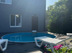Egoist 3 Private House