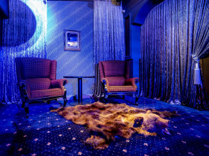 Отель Imperial Palace