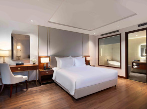 Отель Best Western Premier Marvella Nha Trang