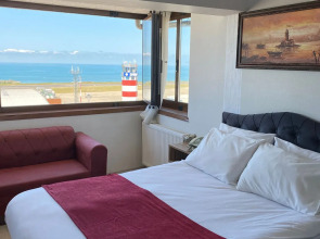 Отель Elit Holiday Hotel