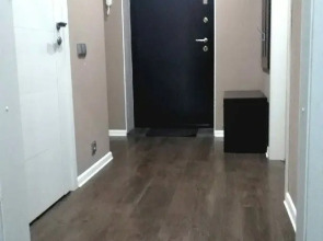 Апартаменты элитные на переулке Трудолюбия с джакузи