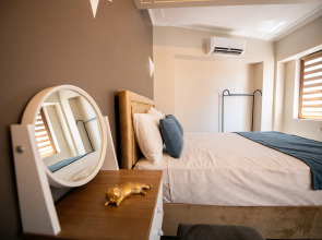 Отель Galapera Hotel