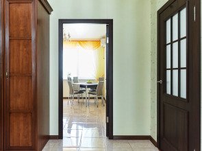 Апартаменты на Соборном 90 с видом на центр с 18 этажа