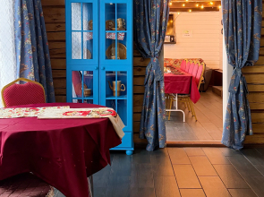 Uyutny Guest House