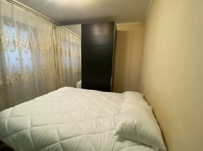 Na Akademicheskoy Ploschadi, 3 Flat