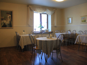 Отель Два крыла