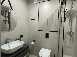 Квартира Дизайнерская Студия Напротив Роял Парка