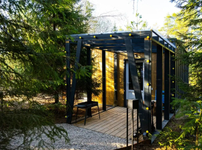 DomDom Valday Chalet