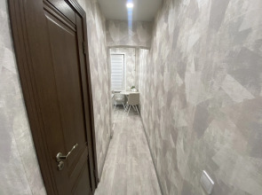 Квартира Двухкомнатная у метро напротив Северного вокзала