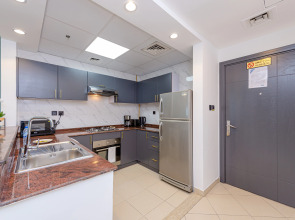 Apartments Marco Polo - 1BR with Marina Views Near Metro & Marina Mall