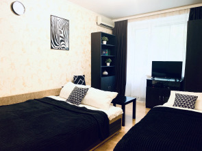 Апартаменты Комфортная Уютная 2-Комнатная Квартира в Центре с Парковкой