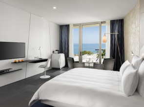 Отель Swissotel Resort Bodrum Beach