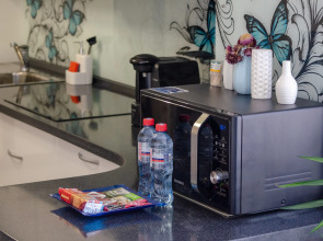 Апартаменты Красный Квадрат на Набережной