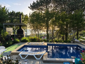s Basseynom Apartament