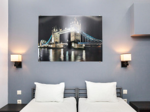 Мини-Отель Брусника Полежаевская