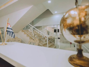 Отель Royal Medis