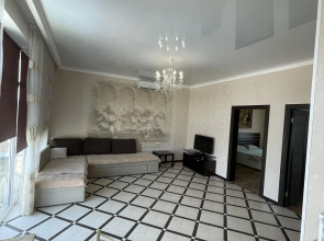 Zhemchuzhina u Morya Flat 1