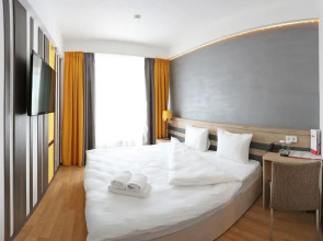 Отель Астра