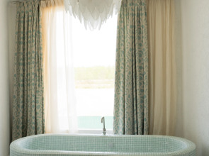 Отель Rodnik Village&Spa