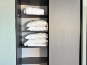 Апартаменты Alliance by Courtyard Hotel 5 KH