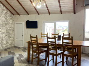 Апартаменты Семейные Двухуровневые Айсберг